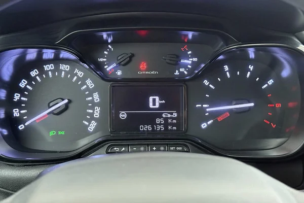 Citroen C3 (2023) — foto 9 van 24