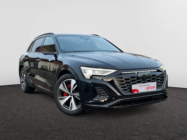 AUDI Q8 e-tron (2023) — foto 27 van 35