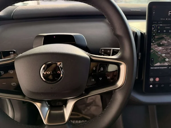 Volvo EX30 (2024) — foto 9 van 20