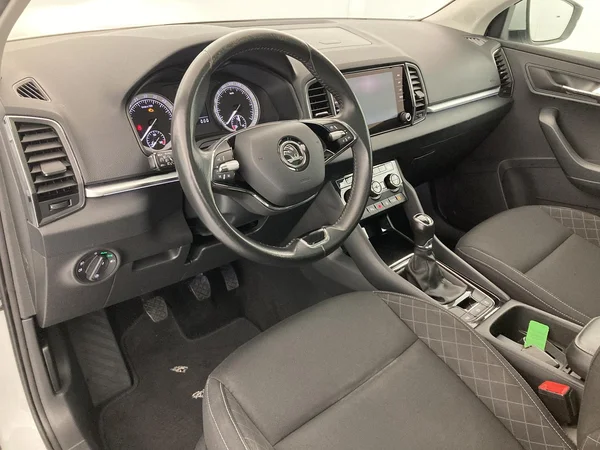 SKODA Karoq Dsl (2021) — foto 13 van 36