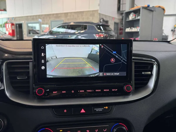 Kia Ceed SW (2023) — foto 4 van 17