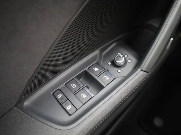Audi RS3 (2024) — foto 22 van 65