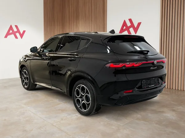 Alfa-Romeo Tonale (2024) — foto 27 van 28
