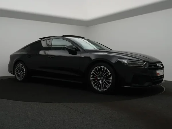 Audi A7 (2019) — foto 28 van 31