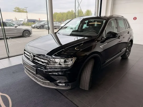 Volkswagen Tiguan (2019) — foto 16 van 22