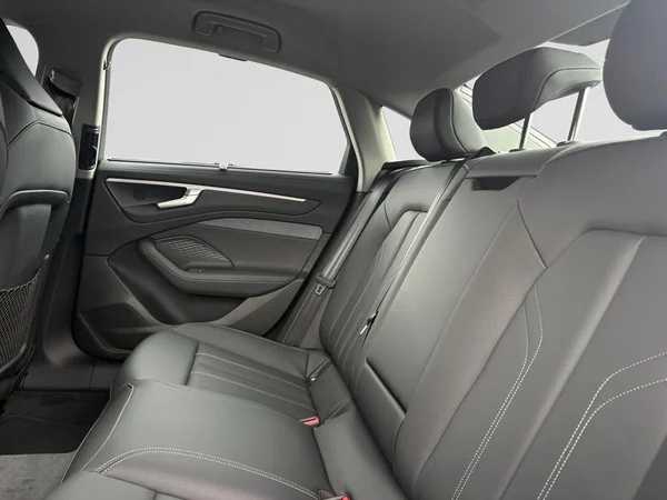 AUDI A6 Dsl (2026) — foto 13 van 24