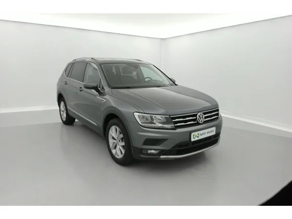 VOLKSWAGEN Tiguan Allspace (2021) — foto 23 van 36