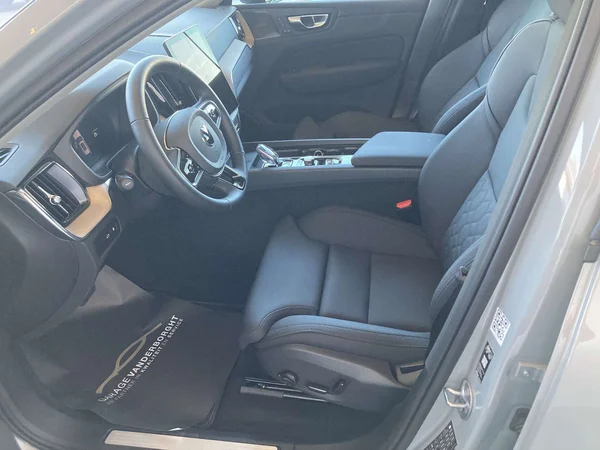 Volvo XC60 (2026) — foto 22 van 22