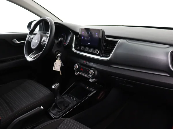 KIA Stonic (2023) — foto 3 van 23
