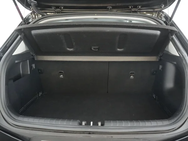 Kia Stonic (2025) — foto 8 van 22