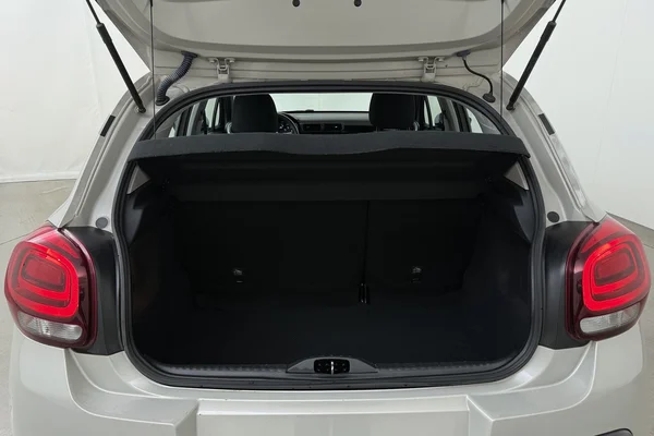 Citroen C3 (2022) — foto 11 van 15