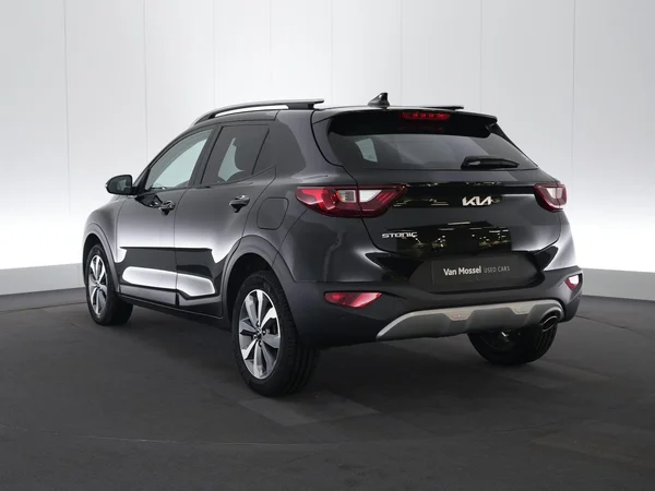 Kia Stonic (2025) — foto 12 van 21