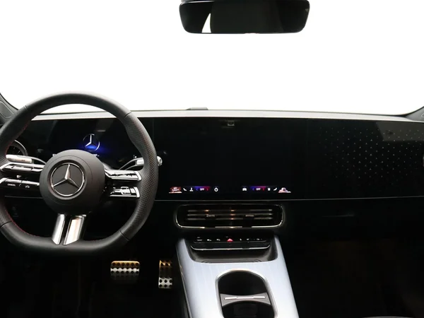 Mercedes-Benz CLA (2025) — foto 10 van 25