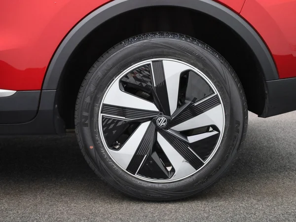 MG ZS EV (2023) — foto 7 van 40