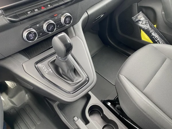 Renault Kangoo (2026) — foto 2 van 20