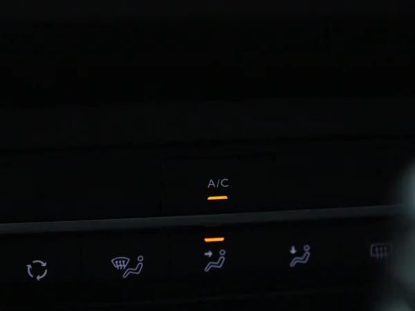Opel Combo Life (2022) — foto 19 van 36