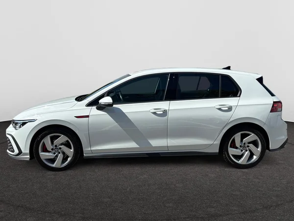 VOLKSWAGEN Golf VIII GTI (2024) — foto 12 van 24