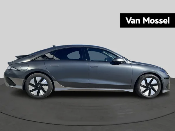 Hyundai IONIQ 6 (2024) — foto 22 van 27