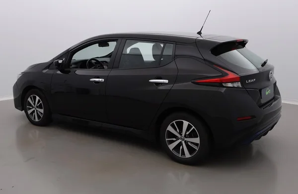Nissan Leaf (2021) — foto 23 van 41