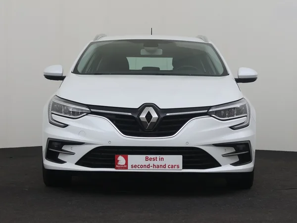 RENAULT Megane (2022) — foto 28 van 30