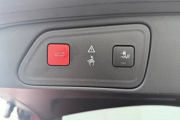 Peugeot 3008 (2019) — foto 5 van 24