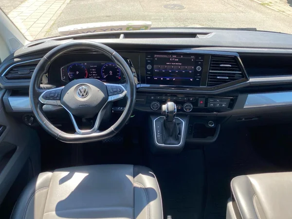 VOLKSWAGEN Transporter T6.1 1200 Caravelle Swb Dsl (2019) — foto 6 van 8