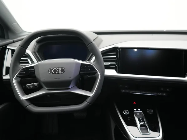 AUDI Q4 e-tron (2025) — foto 19 van 20
