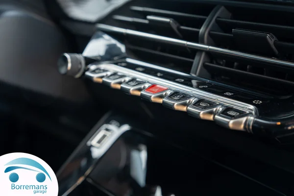 Peugeot 208 (2021) — foto 14 van 31