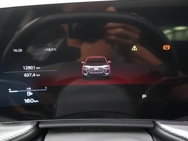 AUDI Q5 (2025) — foto 7 van 32