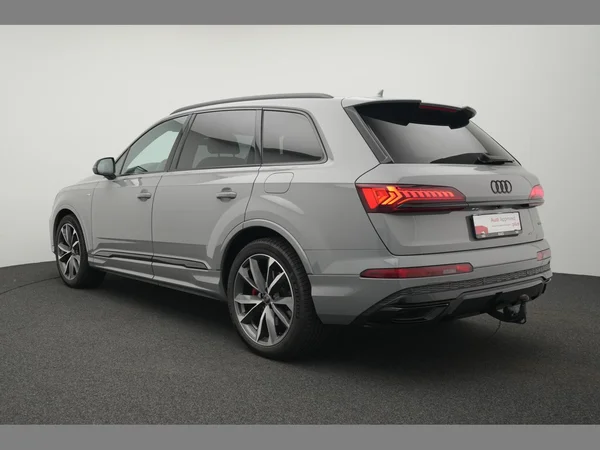 AUDI Q7 PHEV (2023) — foto 37 van 39