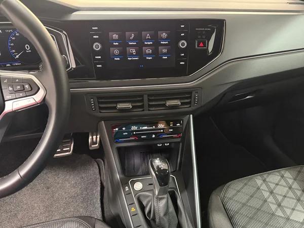 Volkswagen Taigo (2025) — foto 13 van 29