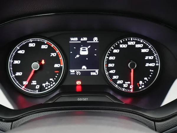 SEAT Arona (2021) — foto 9 van 25