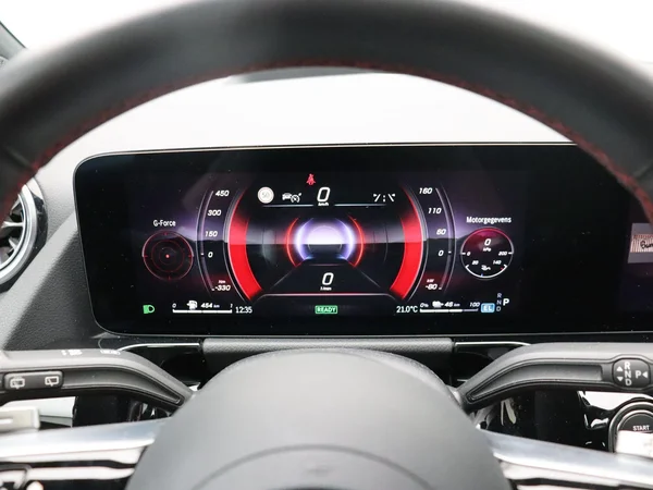 Mercedes-Benz B-Klasse (2025) — foto 8 van 32