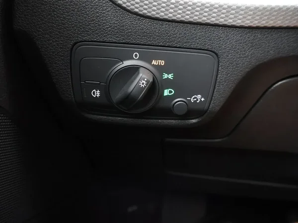 Audi Q2 (2024) — foto 10 van 27