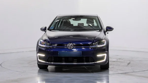 Volkswagen E-Golf (2019) — foto 74 van 75