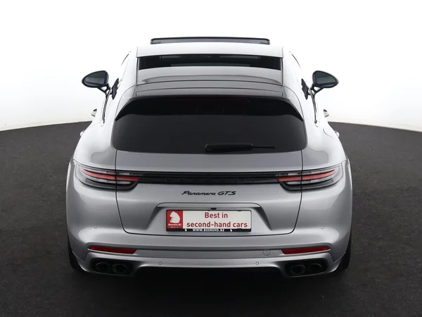PORSCHE Panamera (2020) — foto 33 van 36