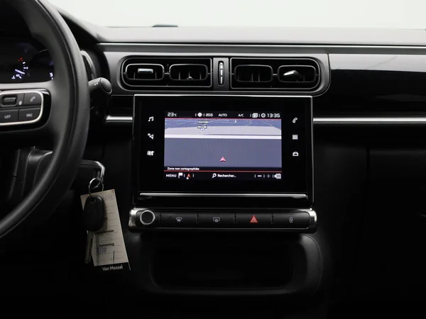 Citroën C3 (2022) — foto 3 van 37