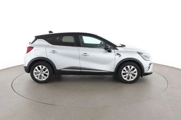 Renault Captur (2020) — foto 13 van 16
