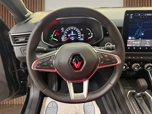 Renault Clio (2021) — foto 5 van 28