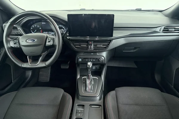 Ford Focus Sw (2023) — foto 2 van 35
