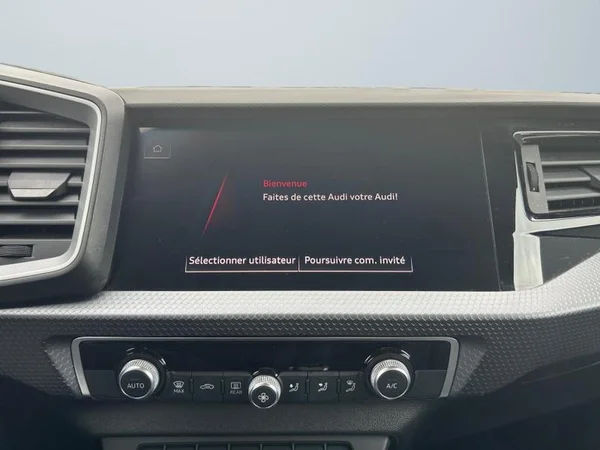 AUDI A1 Allstreet (2023) — foto 7 van 31