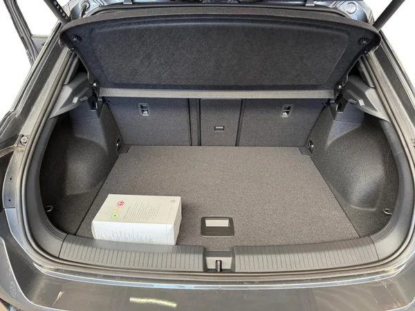 VOLKSWAGEN T-Roc (2026) — foto 14 van 24