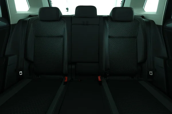 Volkswagen Tiguan (2021) — foto 6 van 16