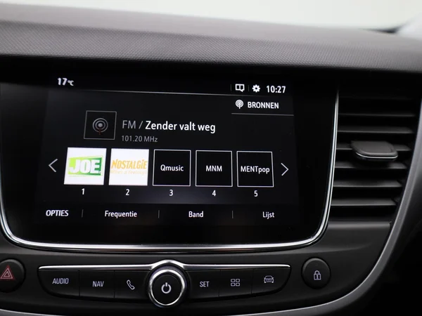 Opel Crossland (2021) — foto 9 van 38