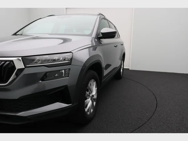 SKODA Karoq (2022) — foto 5 van 26