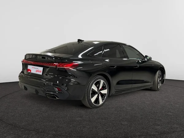 AUDI A5 e-hybrid (PHEV) (2026) — foto 10 van 15