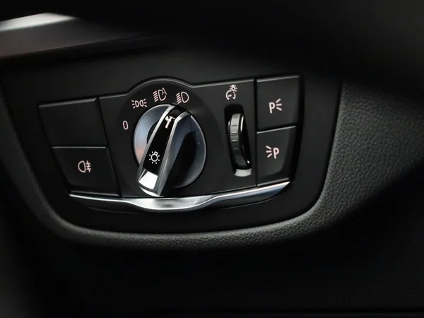 BMW iX3 (2023) — foto 18 van 55
