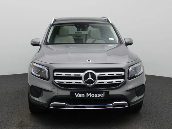 Mercedes-Benz GLB (2021) — foto 23 van 45