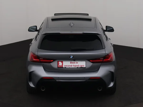 BMW 120 (2022) — foto 27 van 30
