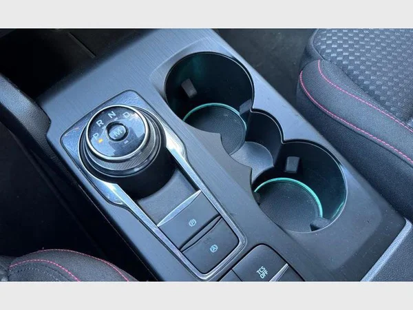 Ford Focus (2022) — foto 19 van 28